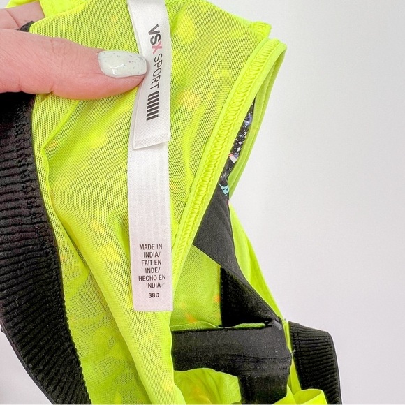 Victorias Secret Knockout Confetti Power Up Sport Bra VSX - Picture 5 of 5